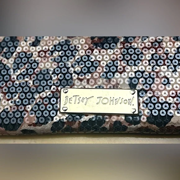 Betsey Johnson Leopard Print “Sequin”  Zip Around Wallet - Picture 3 of 13